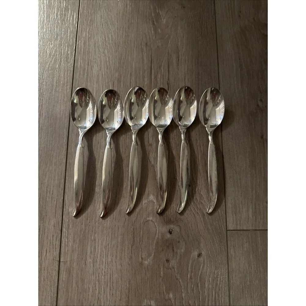 6 PCs 1847 Rogers Bros Teaspoons Flair Pattern Silverplate Flatware